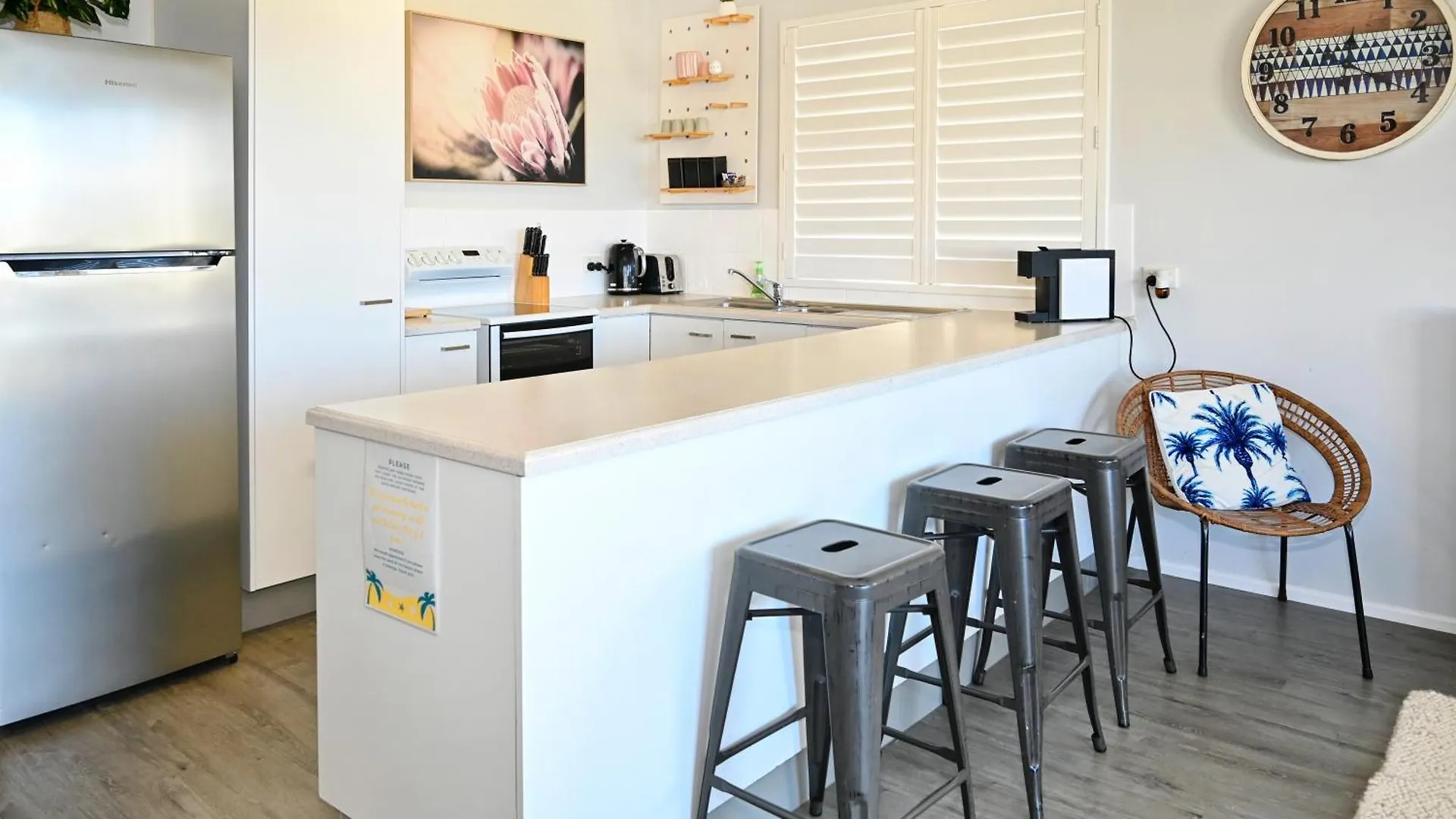 Spacious 3 Bedroom Delight - Shops & Beaches Zg1 Caloundra 0*,  Avustralya
