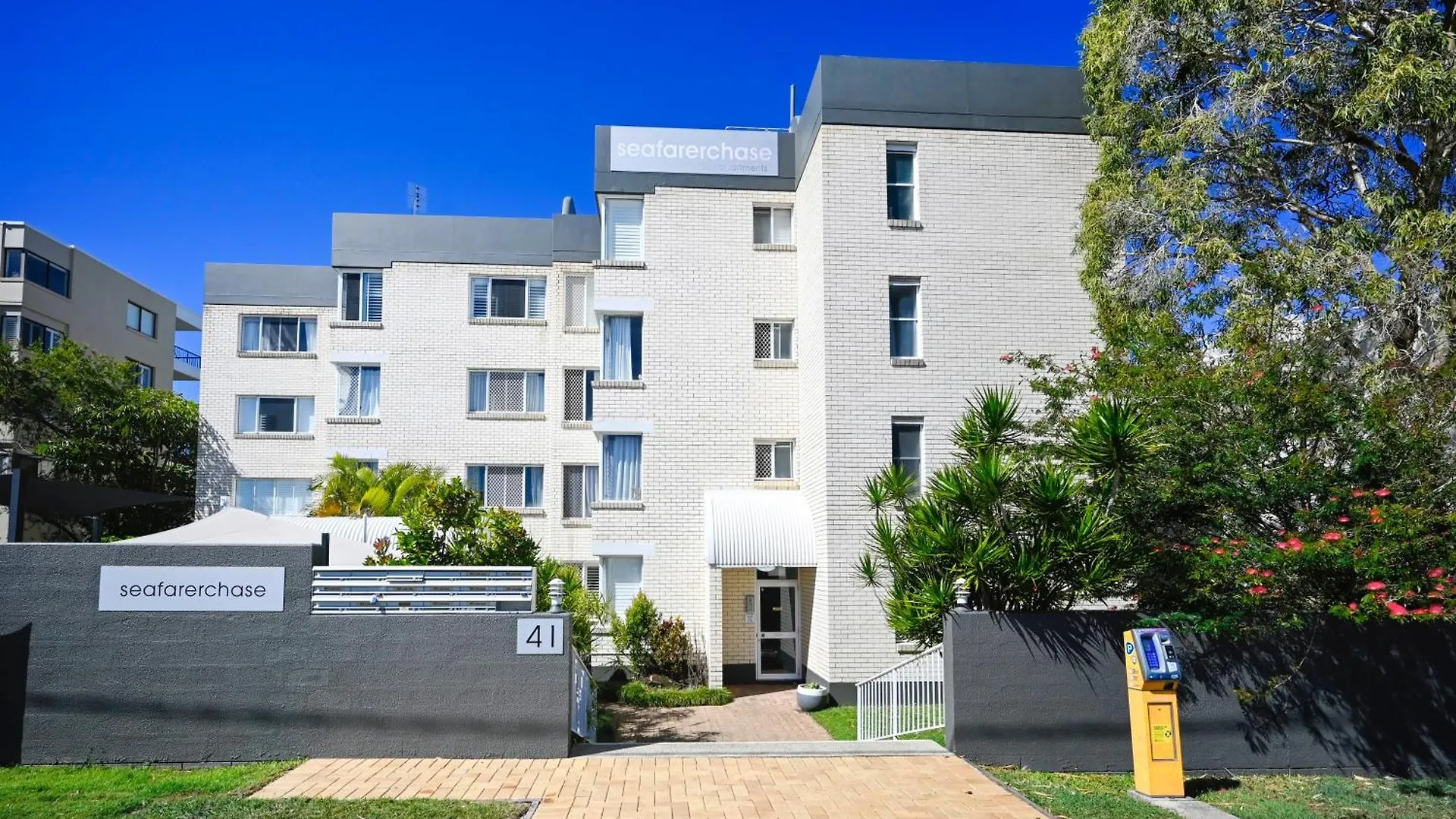 Spacious 3 Bedroom Delight - Shops & Beaches Zg1 Caloundra Apartmán